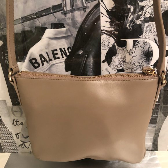 Kate Spade Purse - Picture 3 of 5